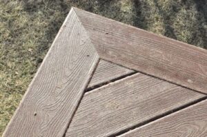 Deck picture frame border