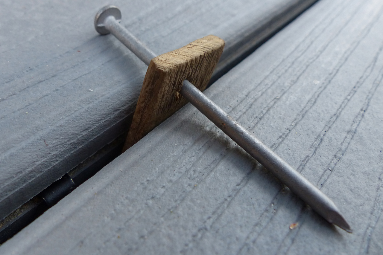 An alternative method to adding gaps between boards with a thin piece of wood.